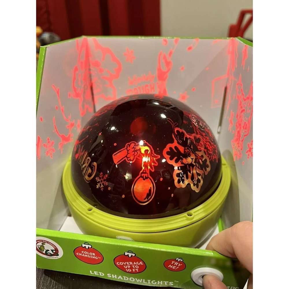 Dr. Seuss  The Grinch‎ Christmas LED Shadow Lights Color Changing - Picture 2 of 5